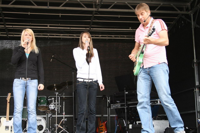 gal/2008/2008 Saitentwist Altenberger Sommerfest Oberhausen 10.08/2008 Saitentwist Altenberger Sommerfest Oberhausen 10.08. 028.jpg